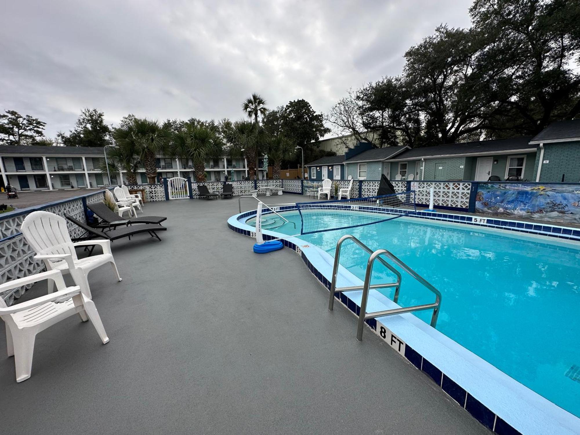 Gulf Coast Inn Gulf Breeze Dış mekan fotoğraf